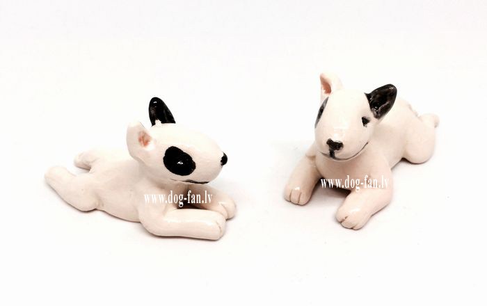 Bull_terrier_figurine_lum