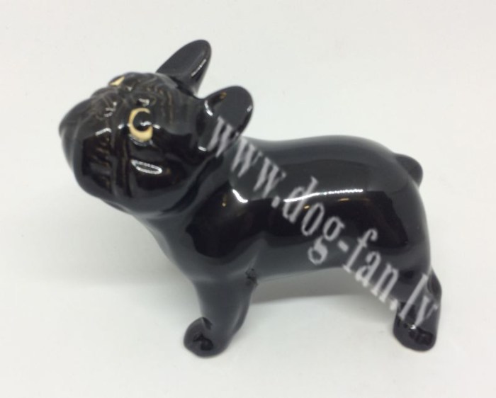 French_bulldog_figurine-3